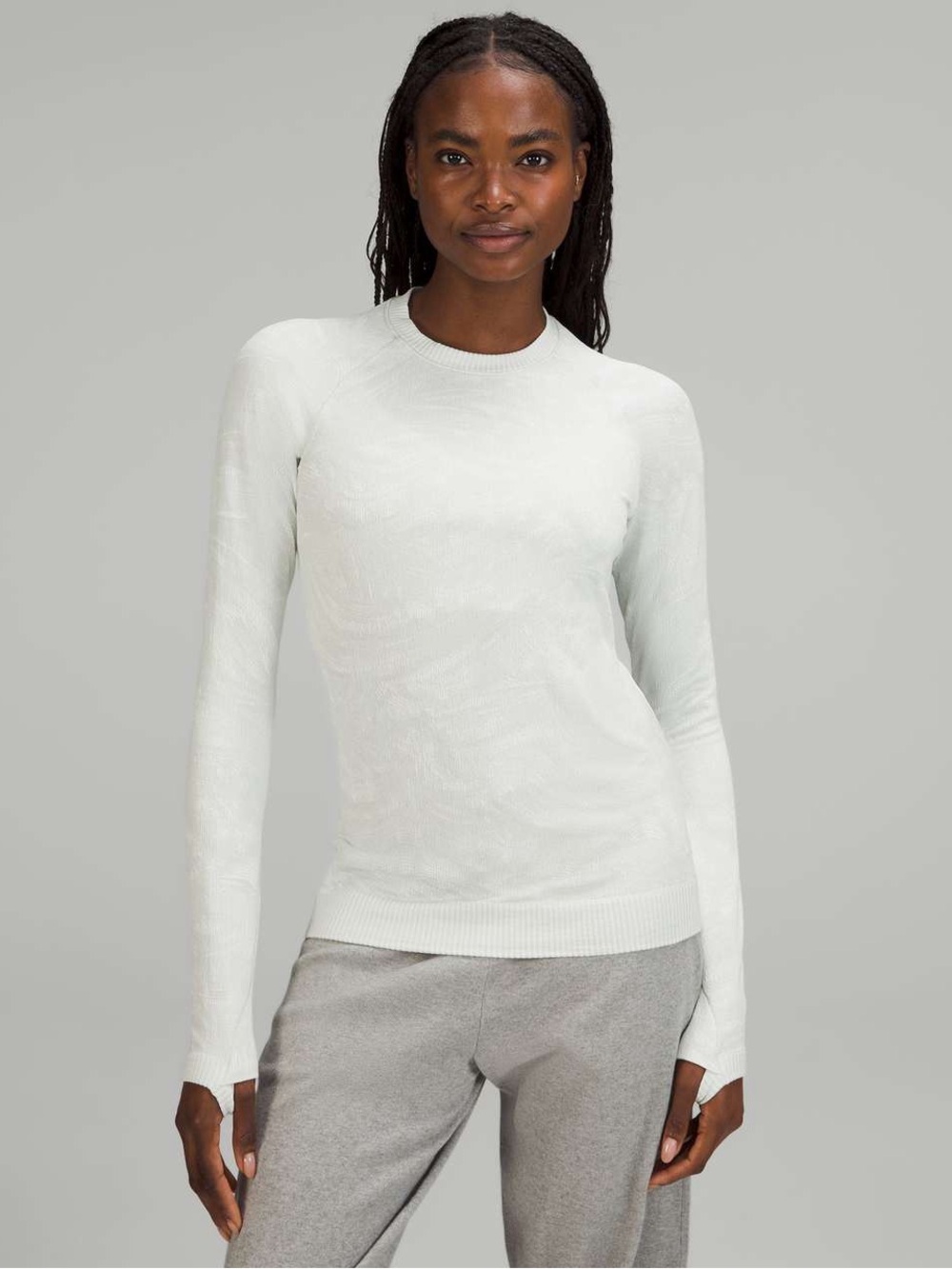 Lululemon Rest Less Pullover
Stratum Overlay White / Vapor 4